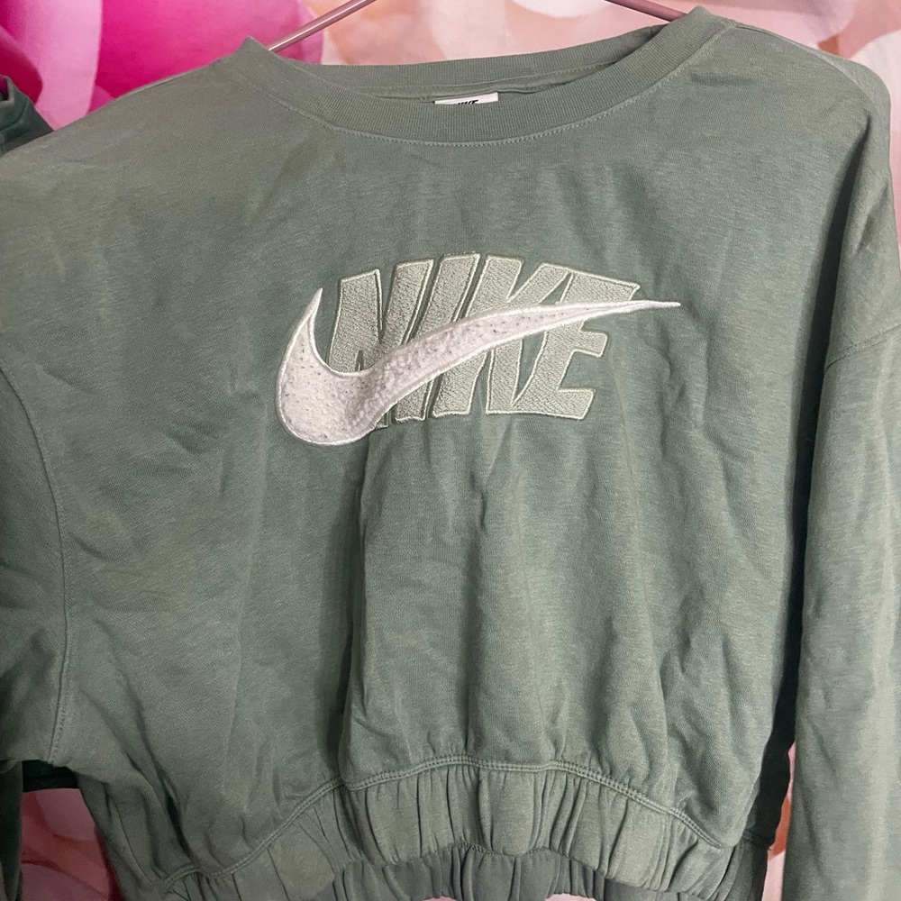 Nike Mint Green Sweatshirt